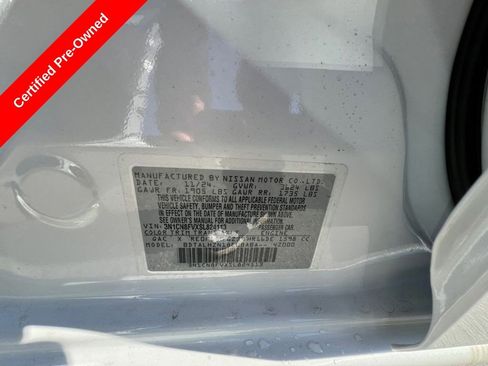 Certified 2025 Nissan Versa SR w/ Trunk Package image 40