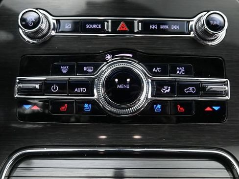 Used 2021 Lincoln Nautilus Reserve AWD/4WD image 17