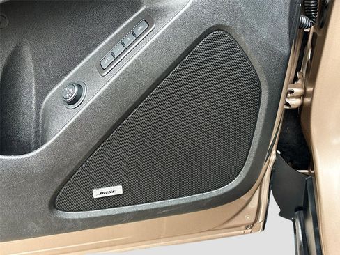 Used 2019 Chevrolet Equinox Premier image 19