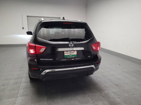Used 2019 Nissan Pathfinder SL FWD image 6
