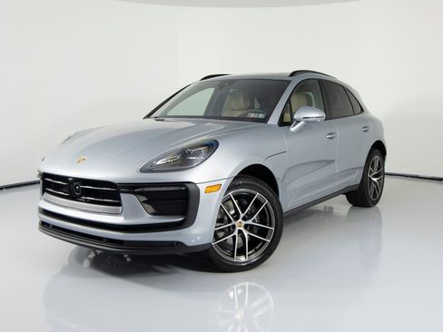 New 2026 Porsche Macan AWD/4WD image 1