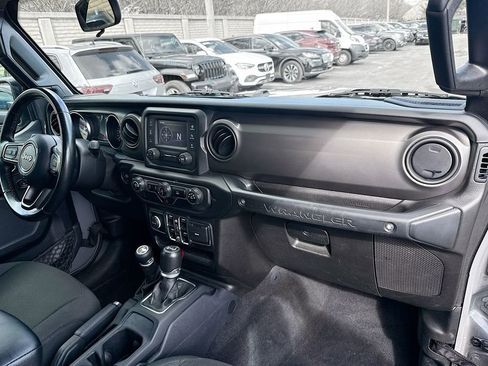 Used 2021 Jeep Wrangler Unlimited Sport S image 30