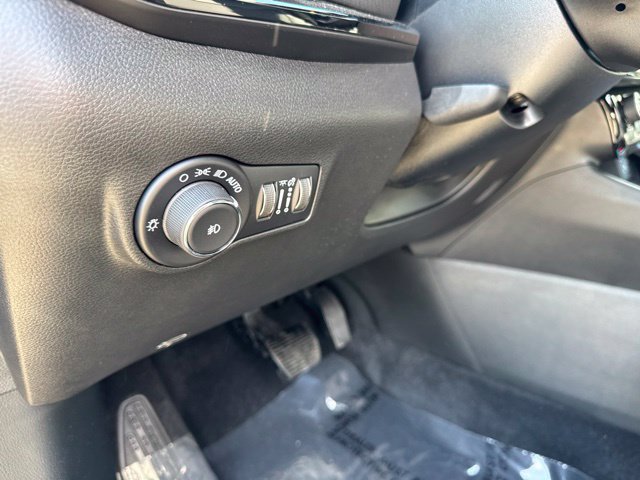 New 2026 Jeep Compass Latitude AWD/4WD image 18