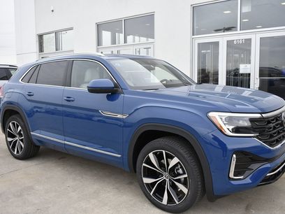 New 2025 Volkswagen Atlas Cross Sport SEL Premium R-Line