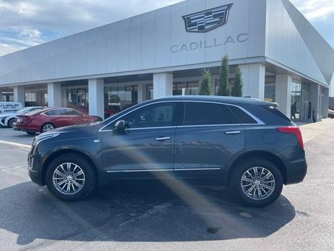 Used 2019 Cadillac XT5 Luxury FWD image 2