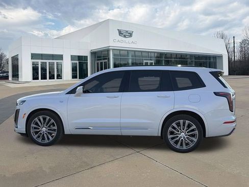 Used 2021 Cadillac XT6 Sport image 10