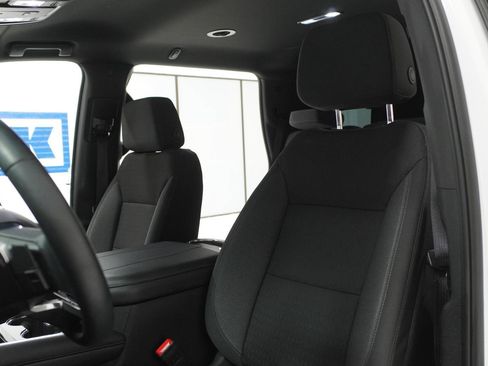 Used 2025 Chevrolet Tahoe LS RWD image 16