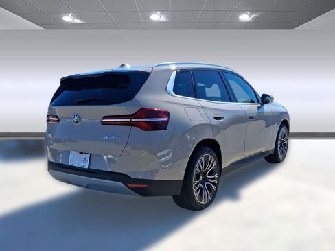 New 2026 BMW X3 xDrive30 w/ Premium Package image 7