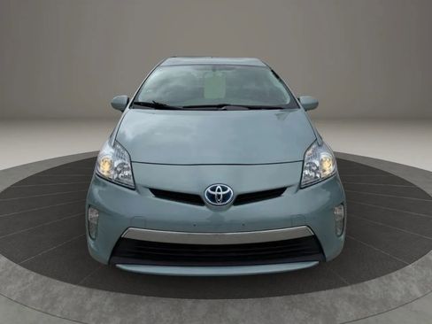 Used 2014 Toyota Prius Prime Advanced FWD image 2