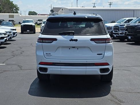 Used 2025 Jeep Grand Cherokee L Summit w/ Obsidian Package AWD/4WD image 72