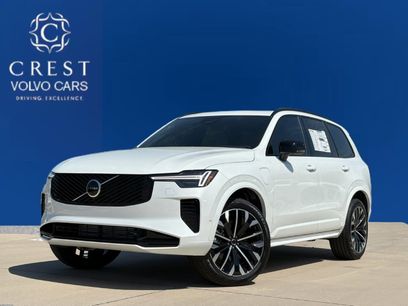 New 2026 Volvo XC90 T8 Ultra w/ Lounge Package