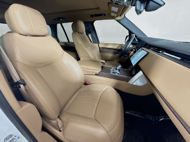 Used 2023 Land Rover Range Rover SE AWD/4WD image 30