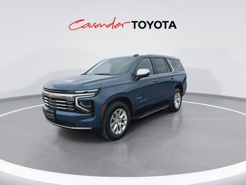 Used 2025 Chevrolet Tahoe Premier image 4