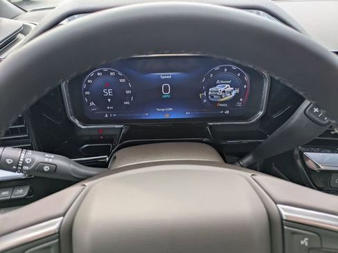 New 2026 Chevrolet Silverado 2500 LTZ w/ LTZ Plus Package AWD/4WD image 18