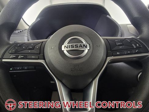 Used 2023 Nissan Sentra SV FWD image 19