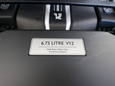 Used 2023 Rolls-Royce Cullinan image 75