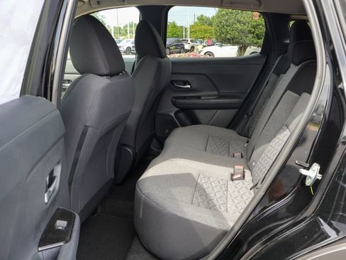New 2026 Nissan Kicks SV AWD/4WD image 8