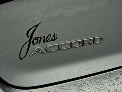 Certified 2023 Honda Accord Sport image 30