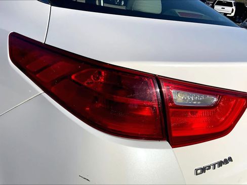 Used 2014 Kia Optima LX image 27