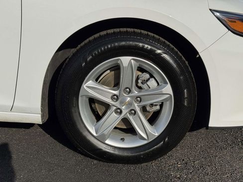 Used 2024 Chevrolet Malibu LT image 25