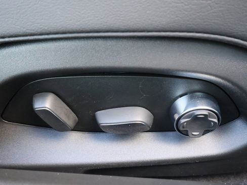 New 2026 Chevrolet Corvette E-Ray w/ Battery Protection Package image 31