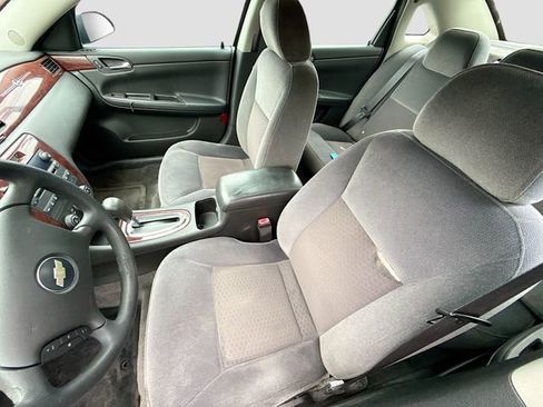 Used 2008 Chevrolet Impala LS image 19