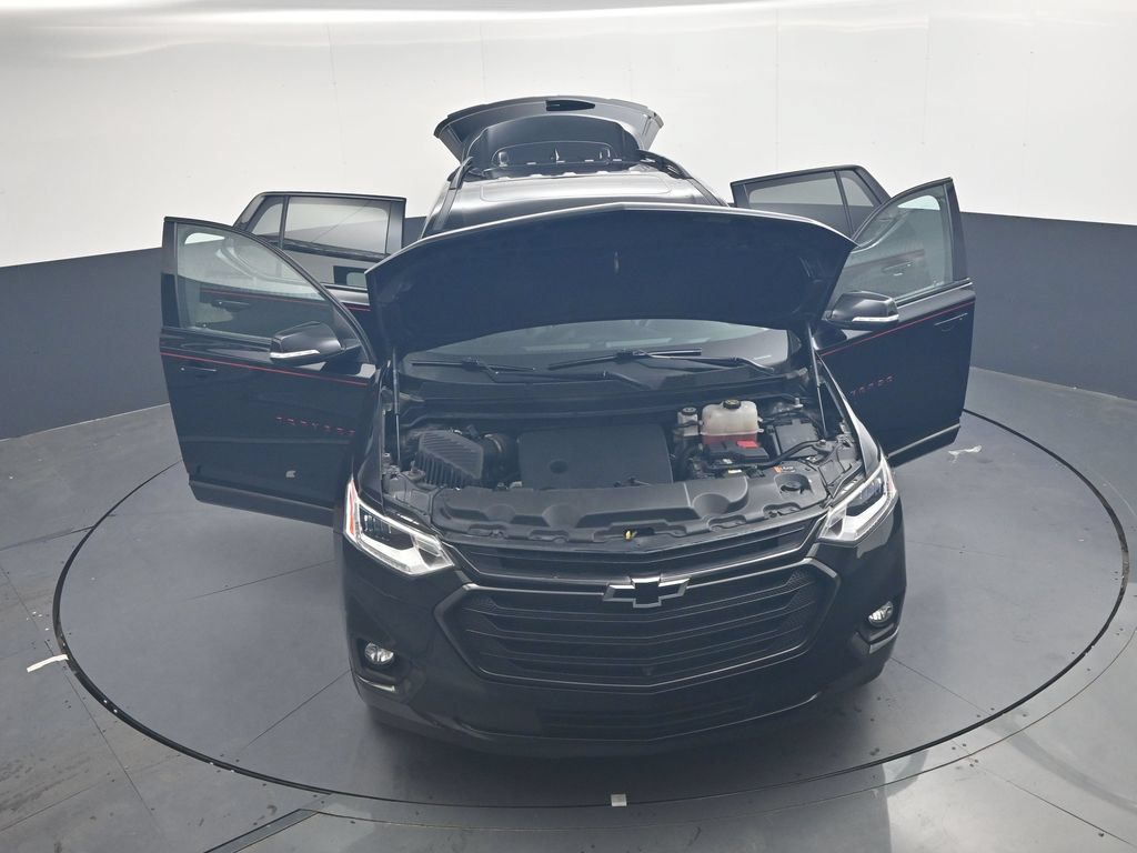 Used 2021 Chevrolet Traverse Premier w/ Redline Edition FWD image 41