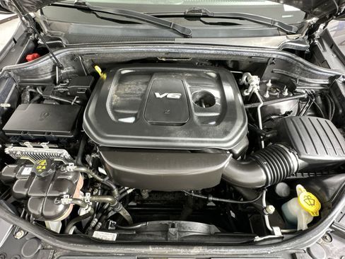 Used 2017 Jeep Grand Cherokee Altitude image 27