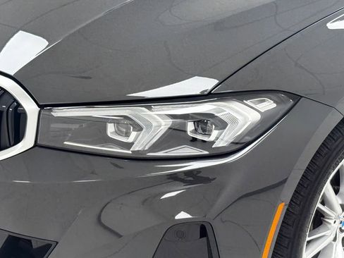 Used 2023 BMW 330i xDrive Sedan w/ Premium Package image 39