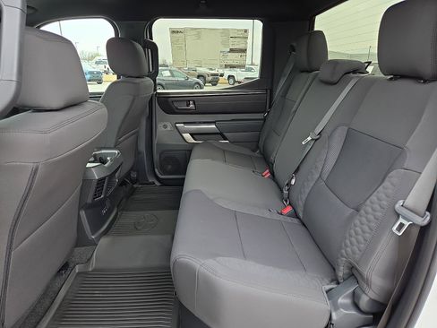 New 2026 Toyota Tundra SR5 image 7
