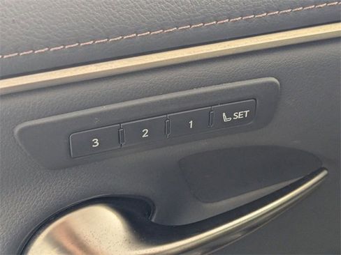 Used 2023 Lexus ES 350 w/ Premium Package image 11