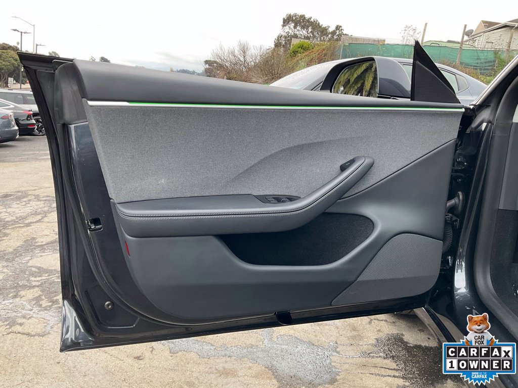 Used 2025 Tesla Model 3 RWD image 22