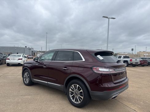 Used 2020 Lincoln Nautilus Reserve image 14