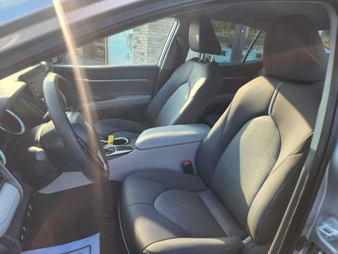 Used 2023 Toyota Camry LE FWD image 14