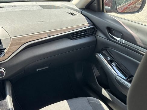 Used 2023 Nissan Altima 2.5 SV AWD/4WD image 20