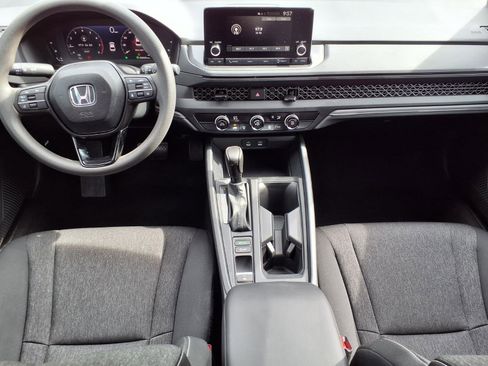Certified 2025 Honda Accord LX image 4