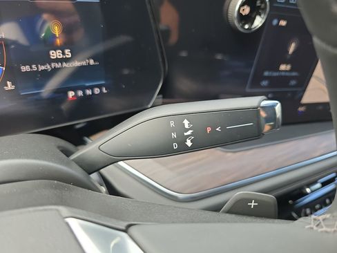 New 2025 Chevrolet Tahoe LS w/ LPO, Dark Essentials Package image 17