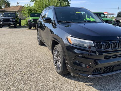 Used 2023 Jeep Compass High Altitude AWD/4WD image 15
