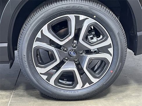 New 2025 Subaru Ascent Touring w/ Popular Package #2 image 8