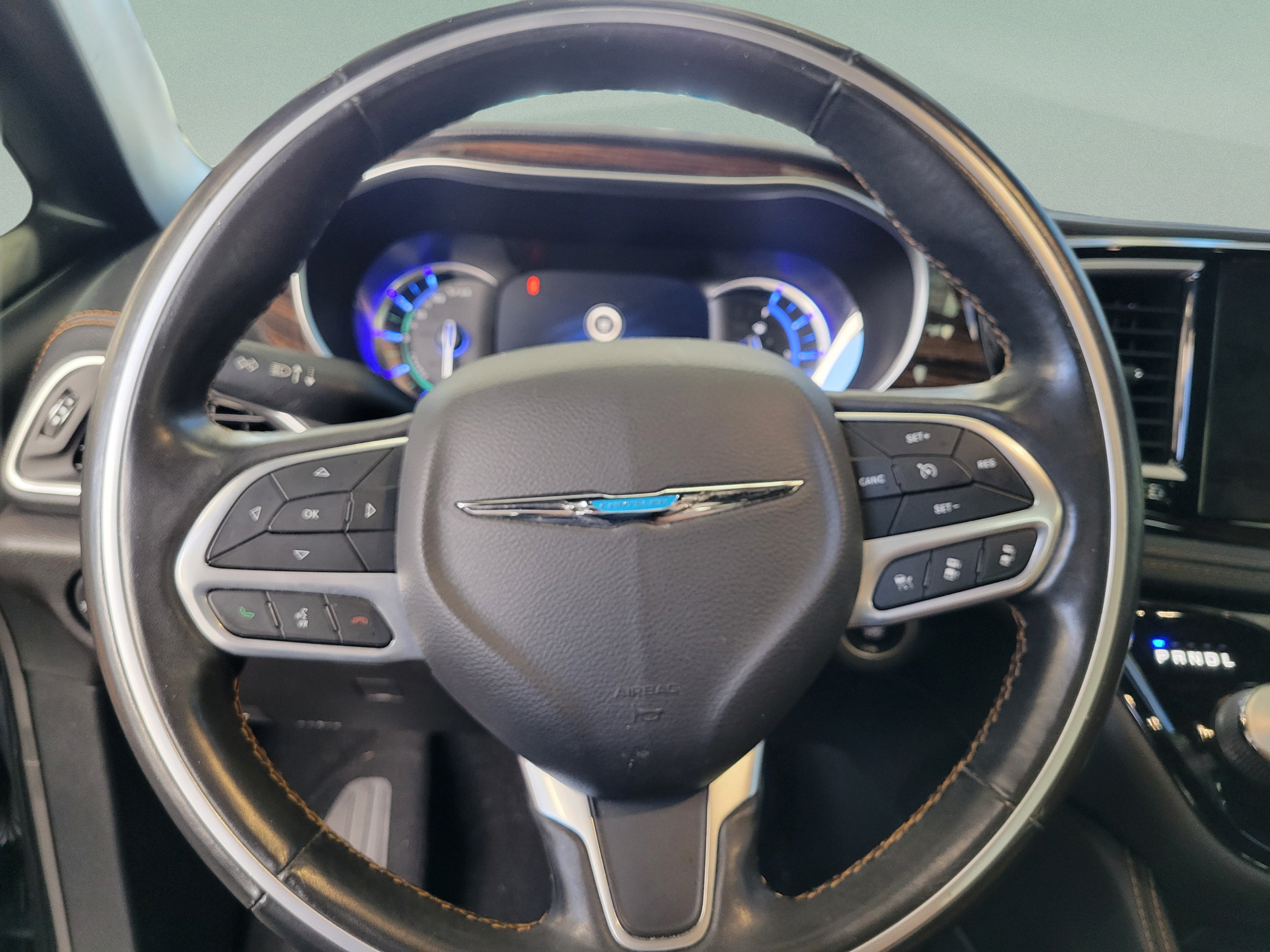 Used 2021 Chrysler Pacifica Pinnacle FWD image 19