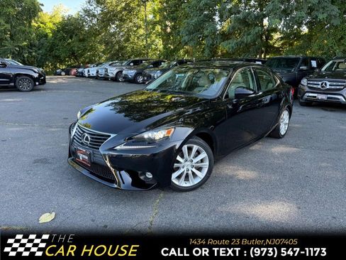 Used 2015 Lexus IS 250 AWD w/ Premium Package image 1