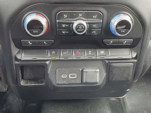 Used 2020 GMC Sierra 1500 Elevation w/ Elevation Value Package image 23