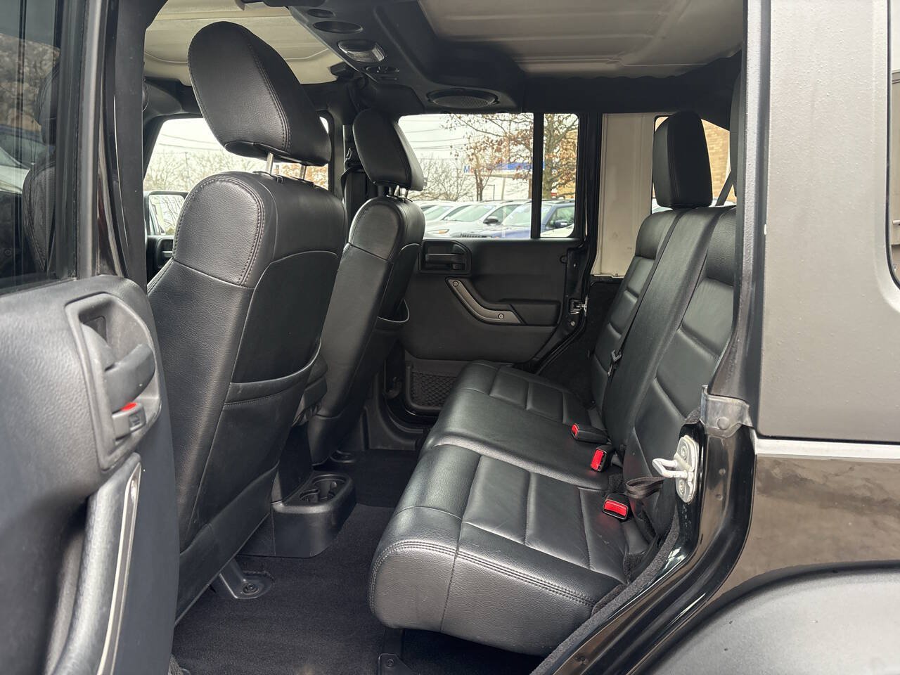 Used 2012 Jeep Wrangler Unlimited Sport AWD/4WD image 17