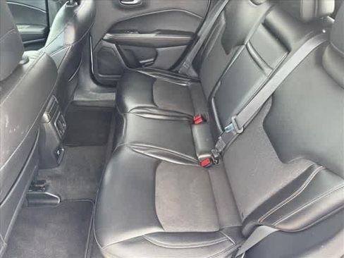 Used 2018 Jeep Compass Latitude AWD/4WD image 20