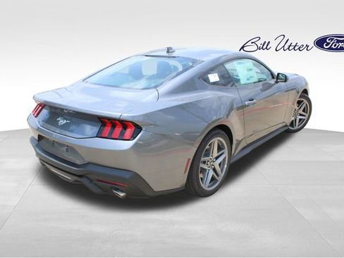 New 2025 Ford Mustang Coupe image 3