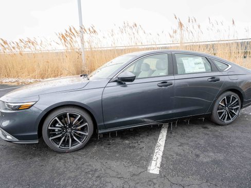 New 2026 Honda Accord Touring image 3