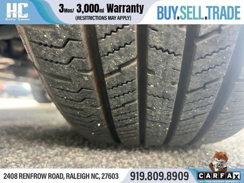 Used 2020 Nissan Rogue SV FWD image 11