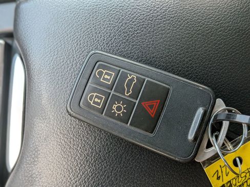 Used 2018 Volvo S60 T5 Dynamic w/ Vision Package image 39