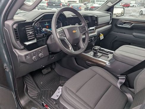New 2026 Chevrolet Silverado 1500 LT image 13