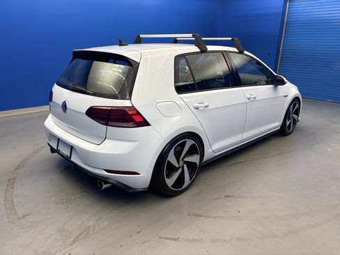 Used 2019 Volkswagen GTI SE FWD image 7